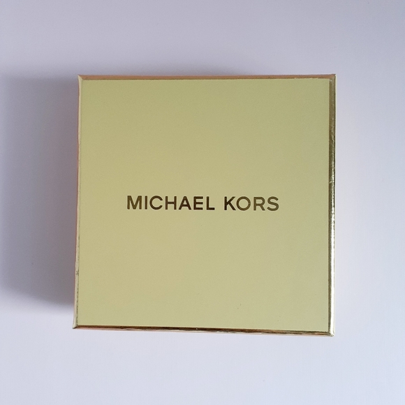 Michael Kors Fine Rose Gold Bracelet NIB - Picture 6 of 6